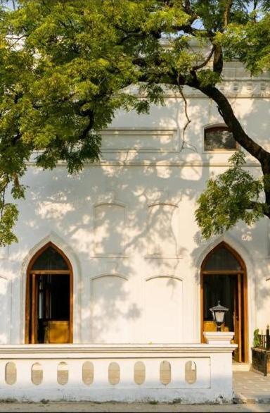 A Mansion Otel Kashipur Dış mekan fotoğraf